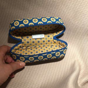 Vera Bradley glasses case. yellow blue flowery
